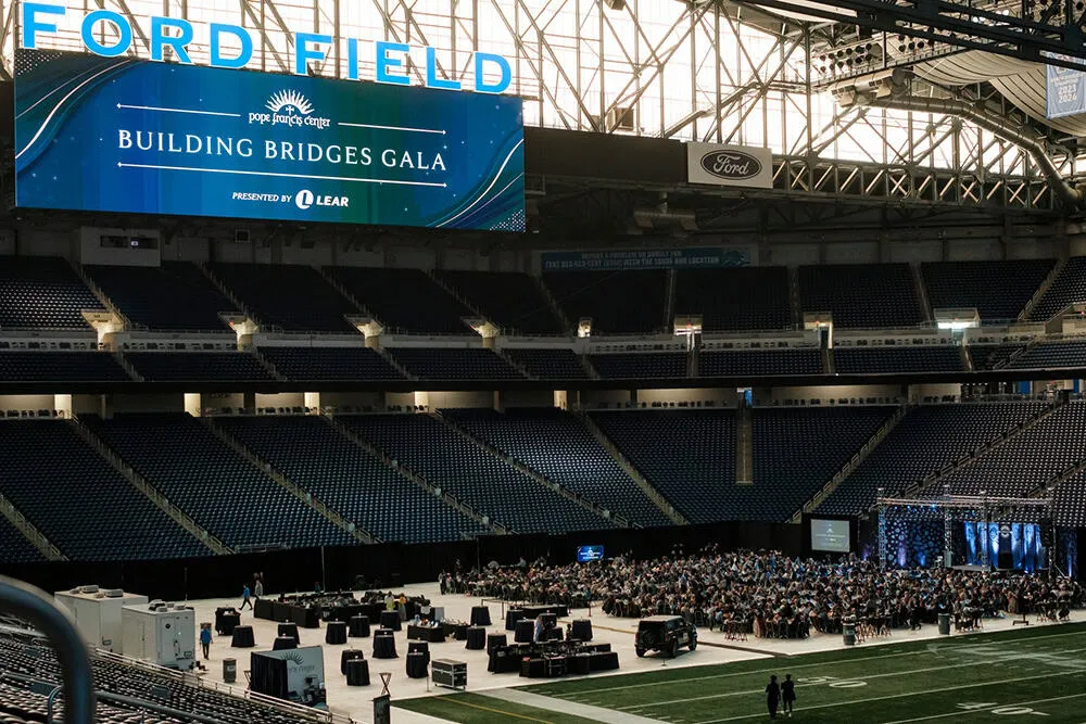 Gala de construcción de puentes de 2025