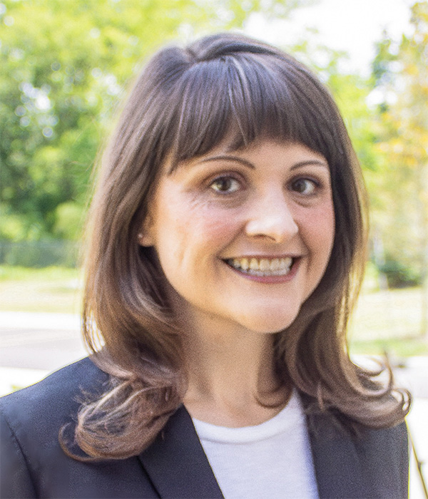 Caitlin Kelly
